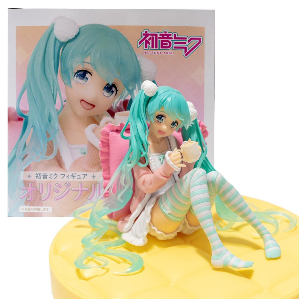 16CM Anime Figure Hatsune Miku Figure Loungewear Ponytail Girl Kariko Koyama Pillow Sitting Model Toy Figuine PVC Action Model