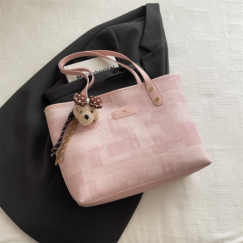 High-value niche tote bag women's new fashionable large-capacity shoulder bag, foreign-style commuting casual handbag