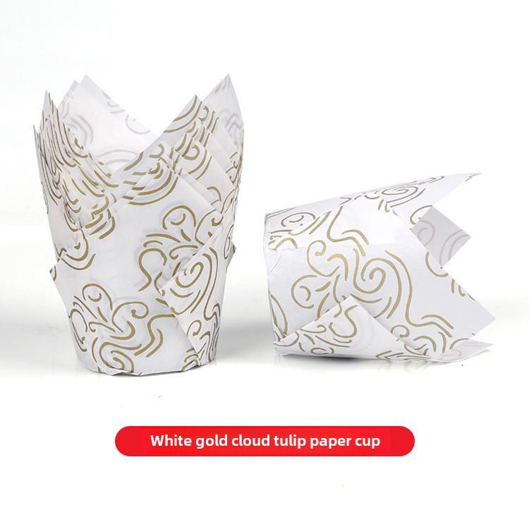 Mehrfarbige Flammen Hochtemperatur Ölfest Tulpenförmige Cupcake-Förmchen