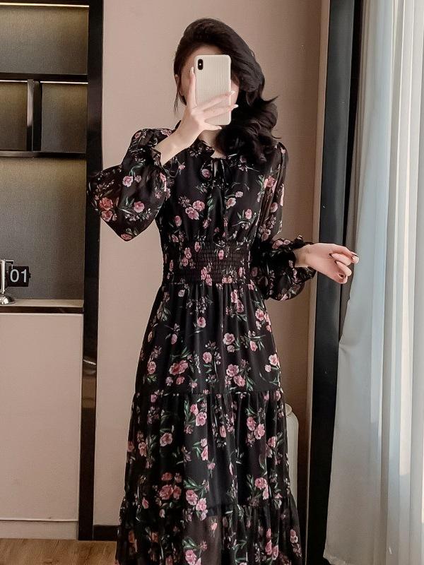 Korean Style Floral Ruffled Dress - Sweet Vacation, Waist-Cinching, Long Frilly Edge Design