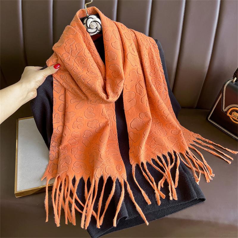 New Embossed Cashmere Women's Winter Scarf Warm Chunky Shawl Luxury Designer Tassels Pashmina Bufanda Lady Wrap Man Scarves