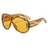 One Pieces Glasses 2026 Oversized Sunglasses Women Men Cool Fashion Sunscreen Beach Holiday Oculos Lunette Soleil Femme