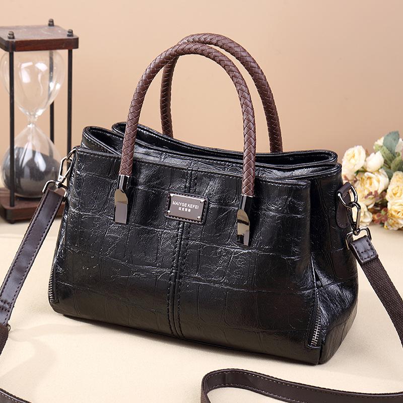 New fashion trend retro contrast personality hand-held crossbody three-layer large-capacity pillow bag women's bag