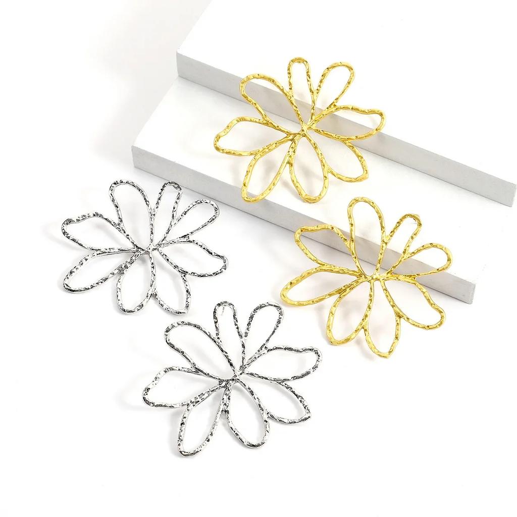 Creative Design Small Water Drop Leaf Gold Color Metal Earring for Women Trendy Long Leafy Flowers Pendientes Punk Jewelry Gift