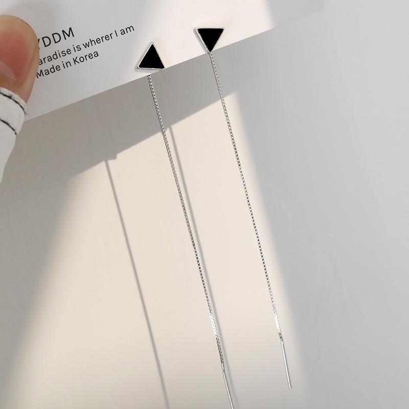

VOQ Korean Fashion Geometry Black Triangle Earring Female Personality Long Ear Line Earrings Simple Jewelry