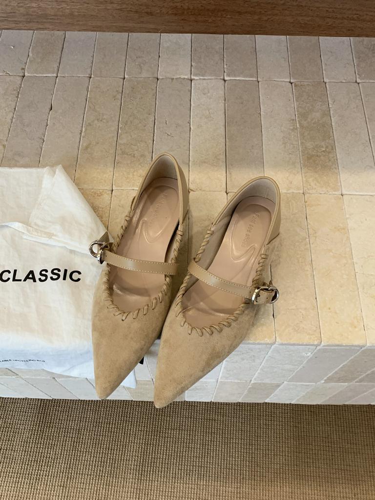 Suede Retro Mary Jane Pointed Inner Height Increase Small Single Shoes 2025 Autumn New Versatile Lazy Stepping Heel Women's Shoes