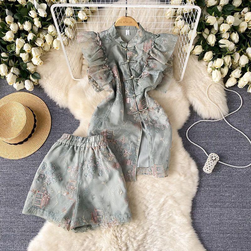 

National Style New Chinese Style Improved Cheongsam Two-Piece Suit Female Flying Sleeves Embroider Split Cheongsam Dress + Versatile Shorts Green L