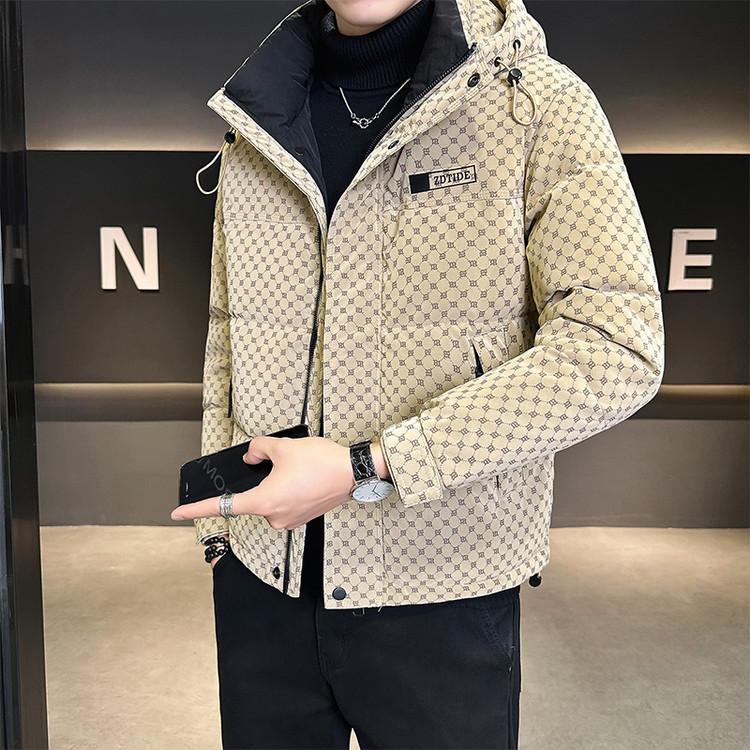 

Мужская модная кожаная пуховая куртка с капюшоном 2025: Приталенное, Короткое, С принтом, Утепленное пальто на белом утином пуху 2XL хаки