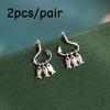 1 pair – matches the image