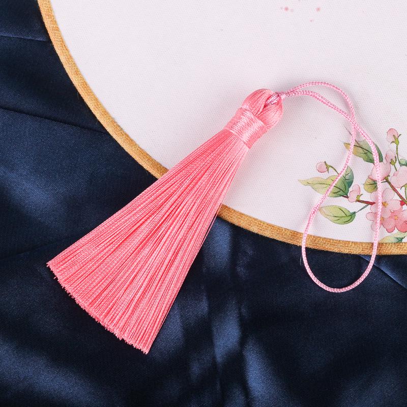 Cercei cu ciucuri de 8 cm: Bijuterii DIY și accesorii cu pandantive cu noduri chinezești.