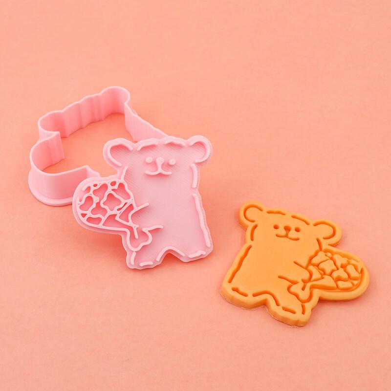 MDNG Cartoon Dog Cookie Cutter Set