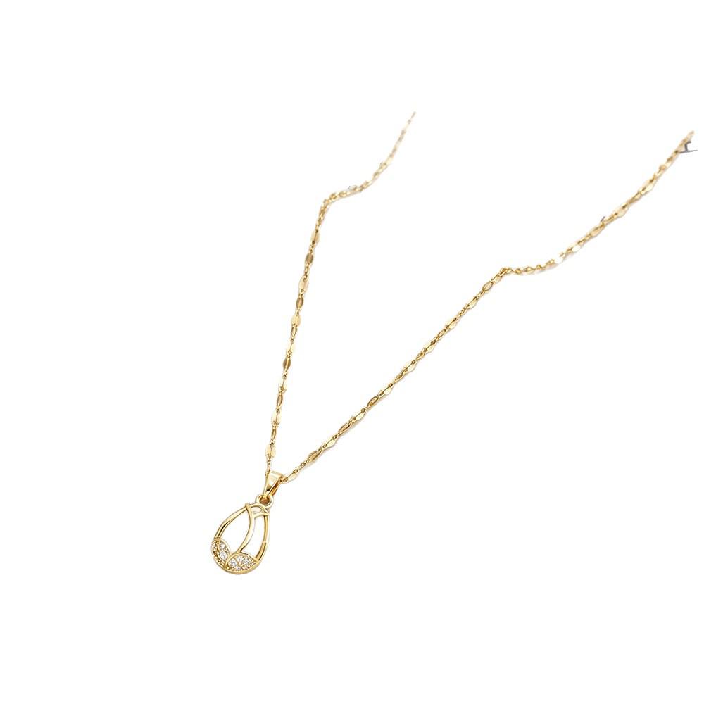 Korean Tulip Clavicle Necklace: Elegant Rhinestone Copper Chain for Women, Perfect Gift.