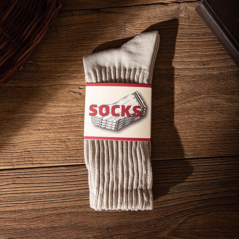 Classic American Retro Mid-Calf Scrunch Socks for Men & Women - Chunky Knit Amekaji Style, Perfect with Birkenstocks or Sporty Over-the-Knee Look.