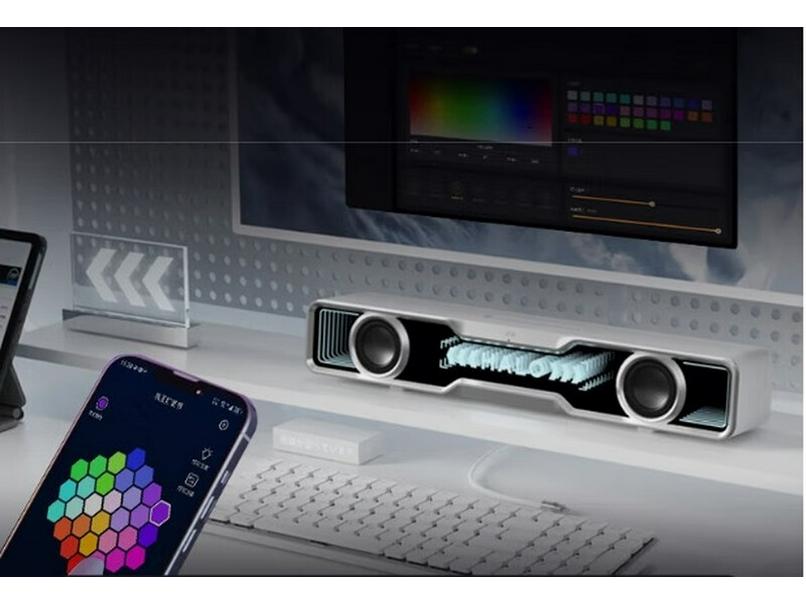 

EDIFIER Halo SoundBar Desktop Speaker