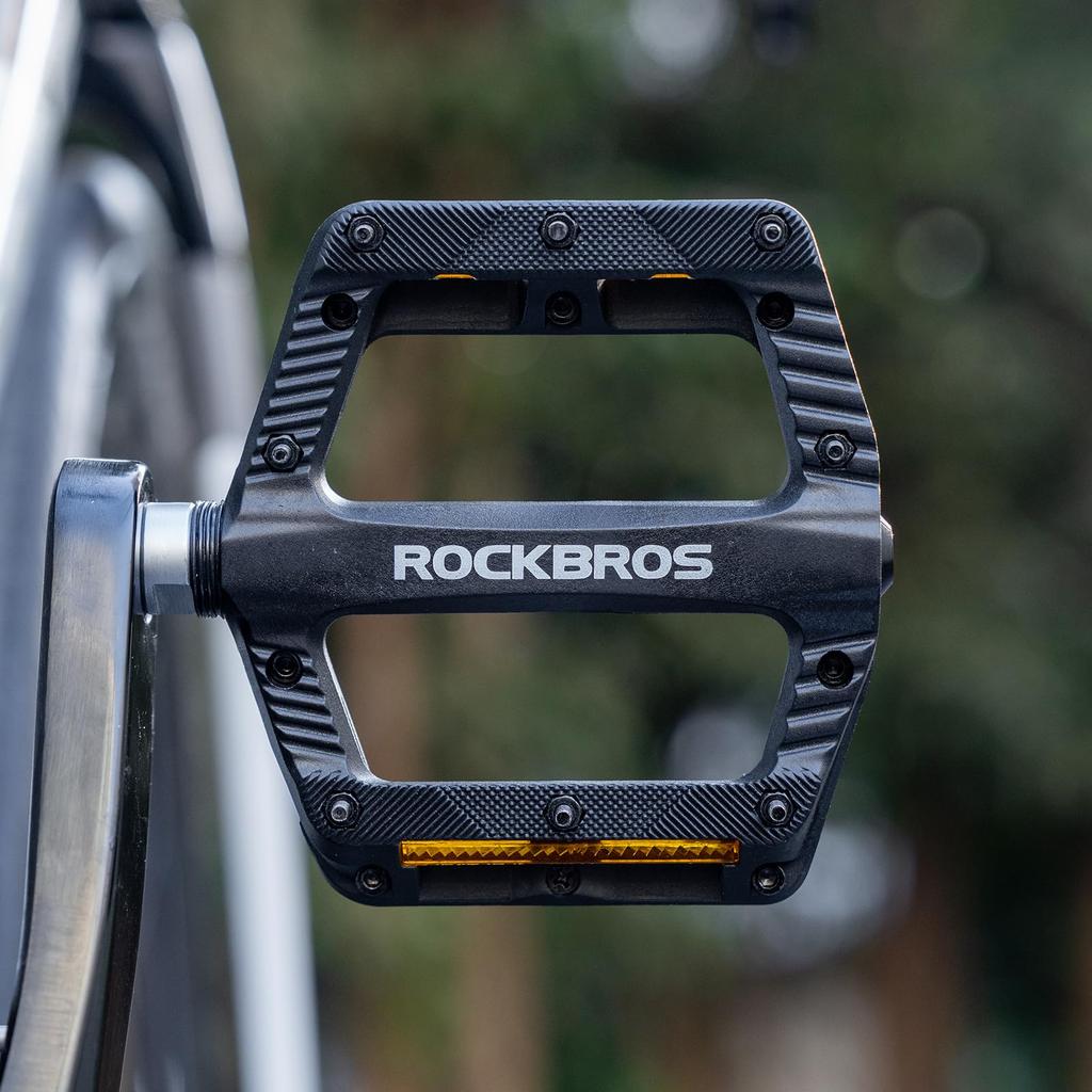 ROCKBROS Bicycle Flat Chromoly Lubricated for Road Cross Mountain and Folding Bikes Pedals, 9/16" Axle, Bearings, Reflectors, Lightweight, Non-Slip,