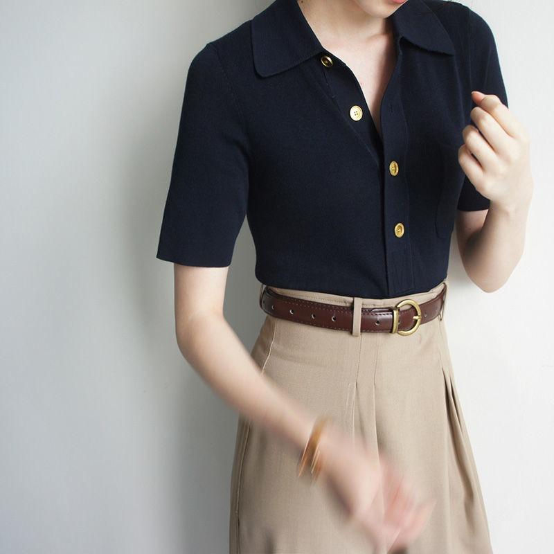 

Элегантная и простая женская рубашка с воротником поло на весну/лето S темно-синий