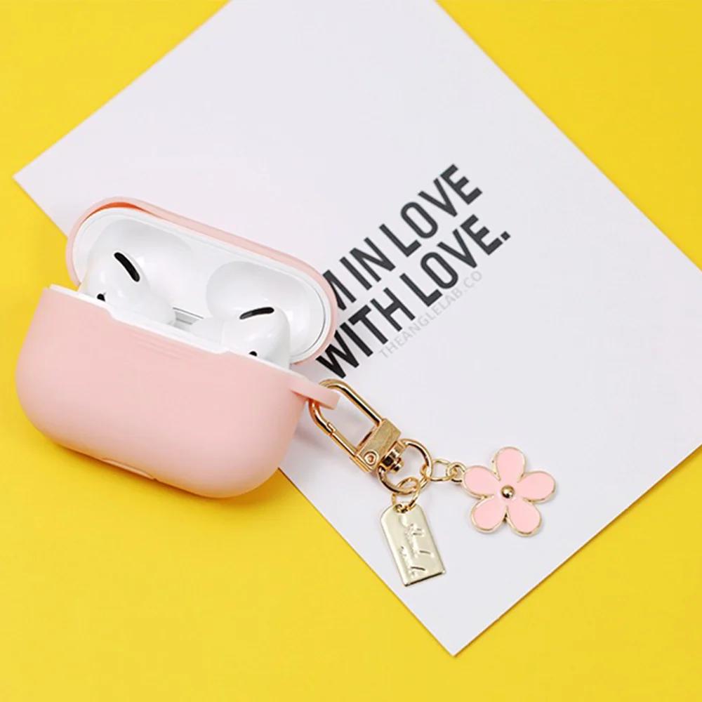 New Colord Enamel Cherry Blossom Keychains Sweet Flower for Women Car Bag Pendant DIY Handmade Jewelry Gift Bag Charm