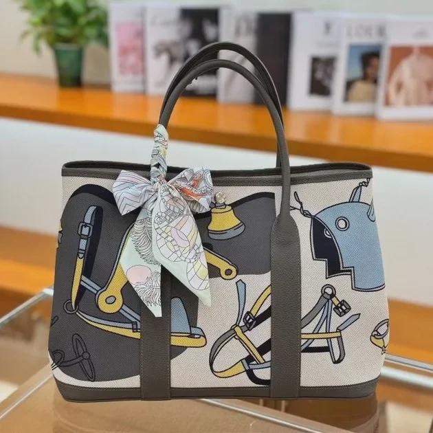 Women's Genuine Leather Garden Tote - 2025 Canvas & Cowhide, Large Capacity, Contrast Color Shoulder Bag