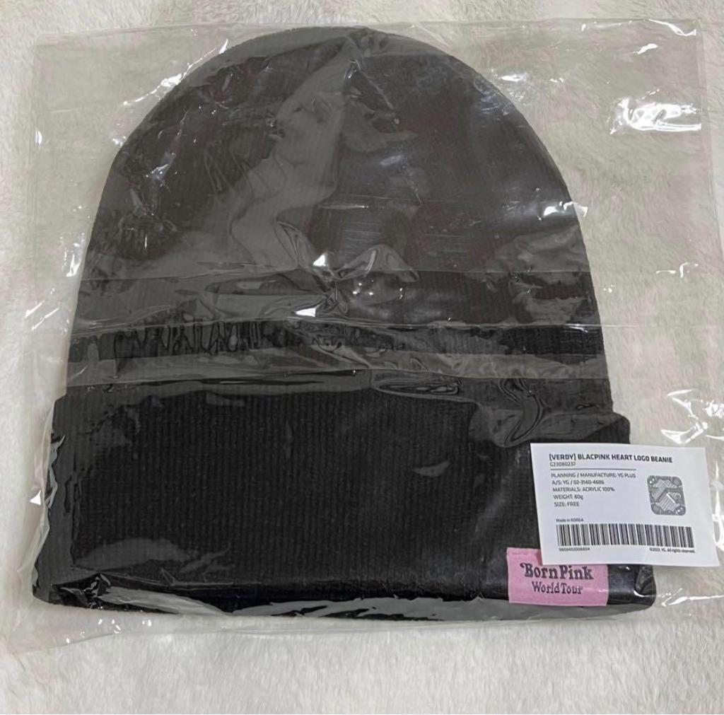 [USED] BLACKPINK VERDY knit hat with heart logo in black pink
