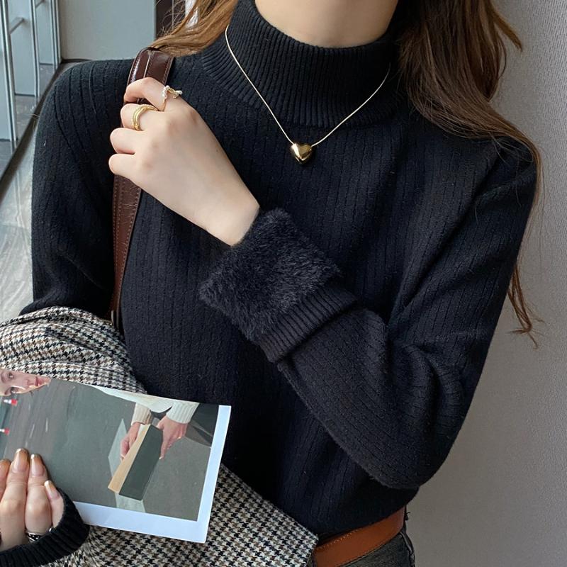 Women's Turtleneck Sweater Winter 2024 Retro Red with Velvet Lining Thickened Inner Wear Thermal Knitting Bottoming Shirt