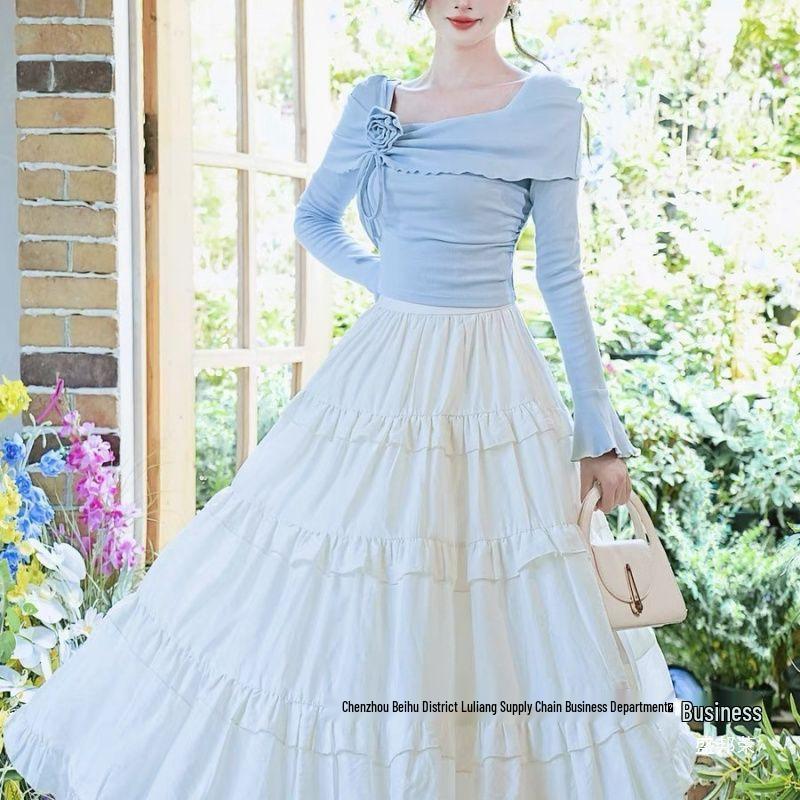 Autumn Blue 3D Floral Slim-Fit Square Neck Knit Top with Skirt