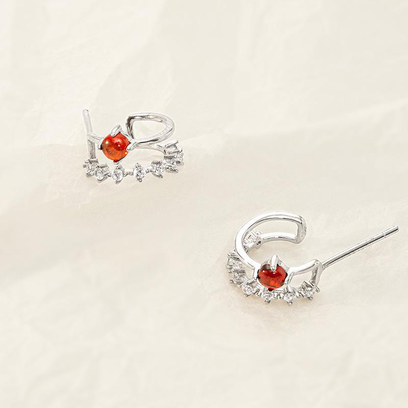 

Серьги Banyan Tree Red Diamond C-образной формы из серебра 925 пробы для женщин — элегантный и ретро-стиль ES2035 платиновый