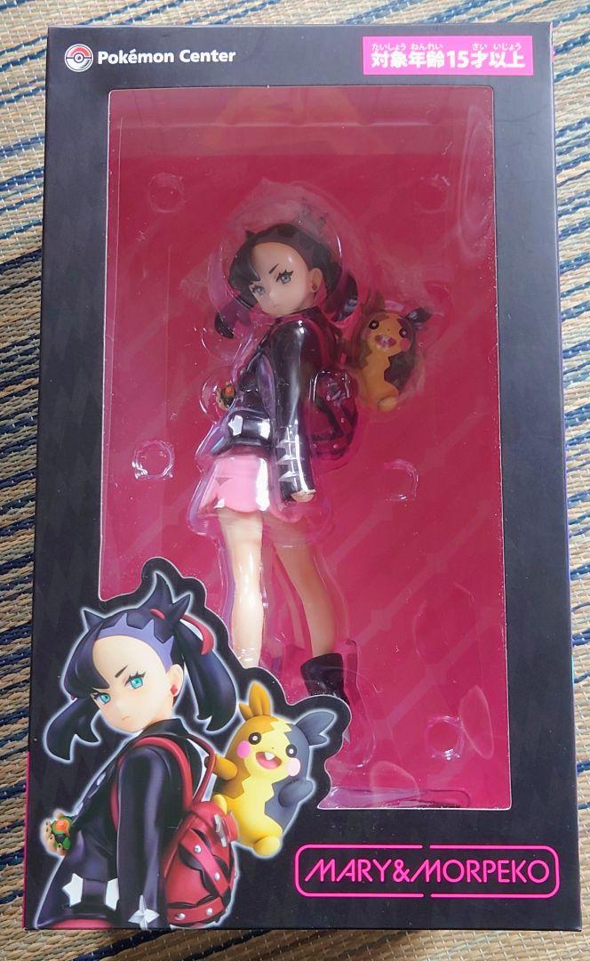 

[USED] Pokémon Center Exclusive Marnie & Morpeko Figure with Bonus