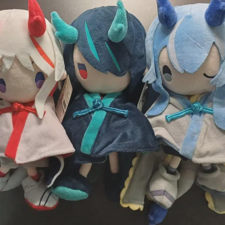 

Myung Il Bangju Nien, Shi, And Ring Doll