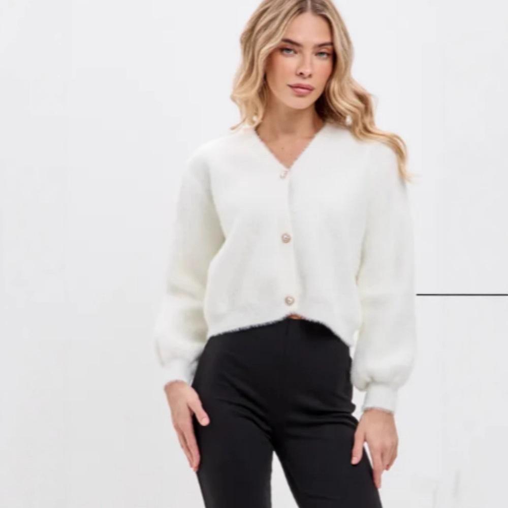 Autumn sophisticated soft V-neck mink fleece short knit cardigan for women, versatile lazy sweater jacket