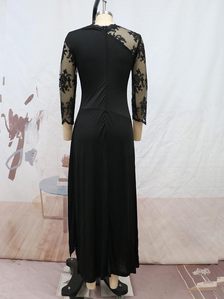 Elegant Lace See-Through Mid-Sleeve Wedding Dress