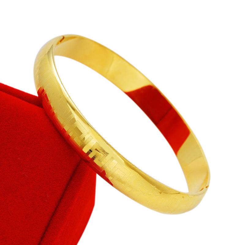 Open Great Wall Pattern Women’s Fashion Plated Heart Sutra Bracelet