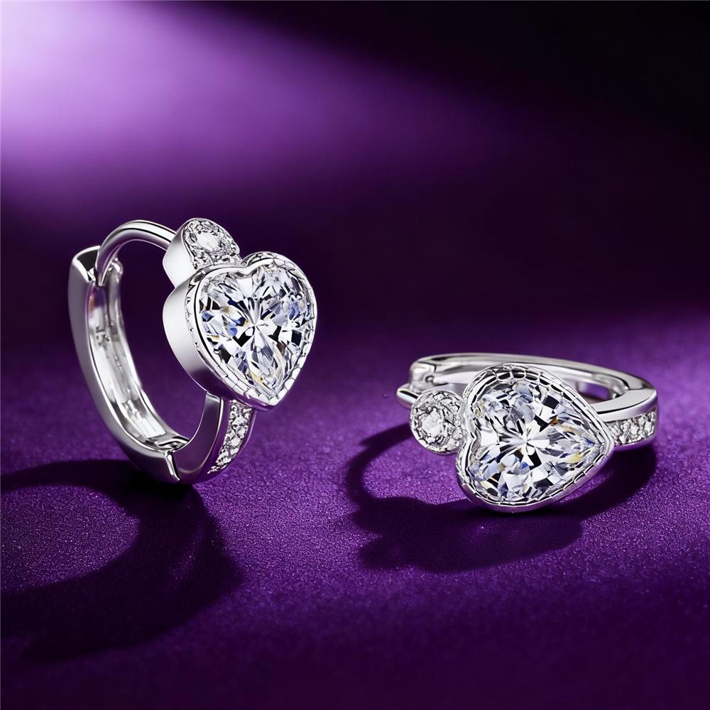 Brincos de Argola Coração com Pedra Zircônia Branca Femininos Fofos Moda Vintage Cor Prata Casamento Para Mulheres