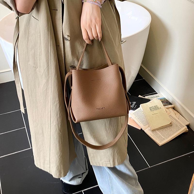 Texture fashionable and simple small bag women's new trendy bucket bag shoulder crossbody bag