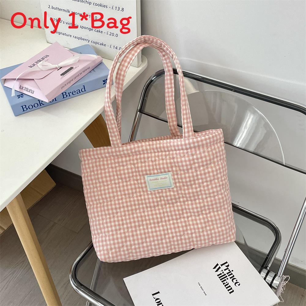 Tote Bag With Heart Pattern And Cotton Lining For Daily Use