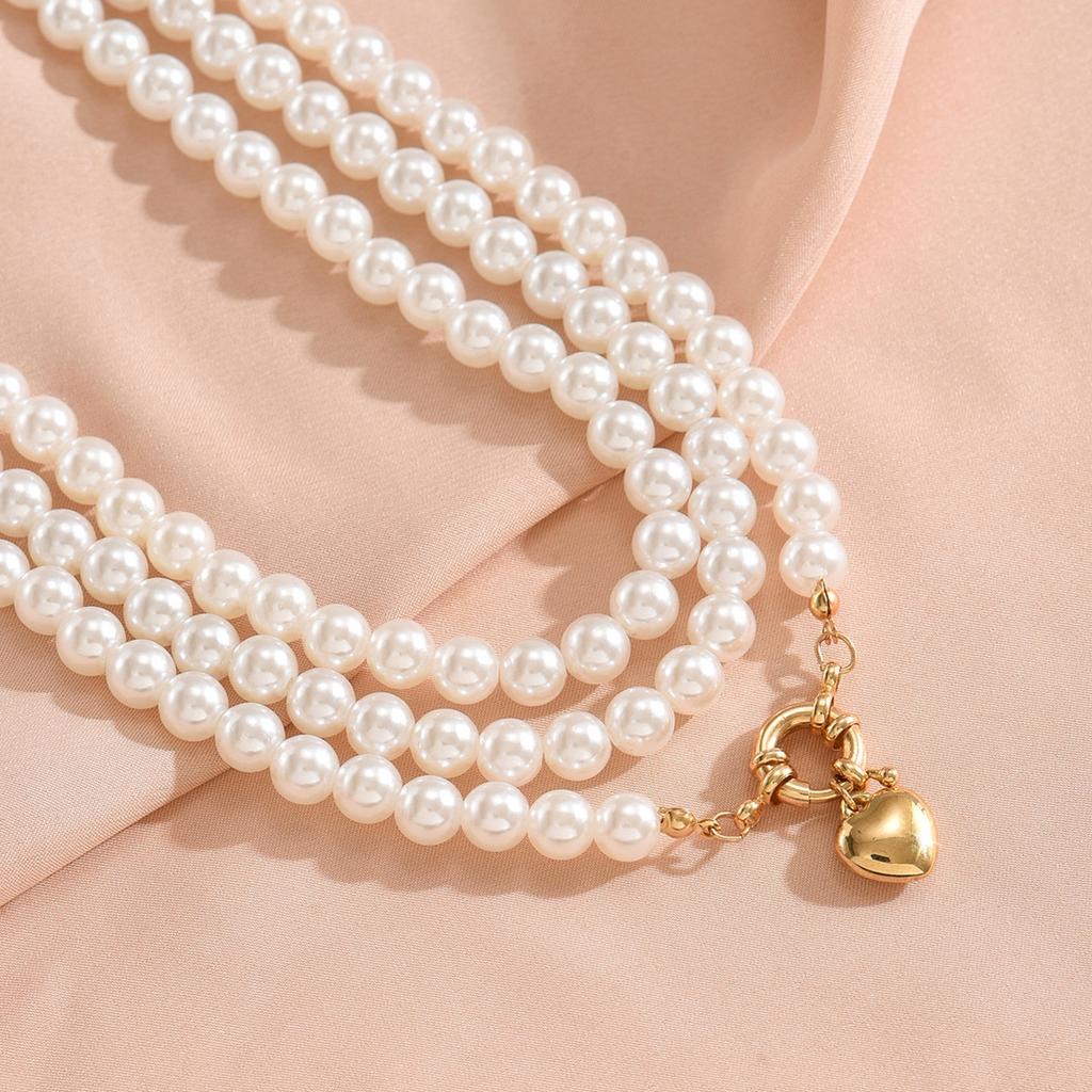 Long imitation pearl necklace wholesale European and American retro baroque style pendant female personality multi-layer love necklace