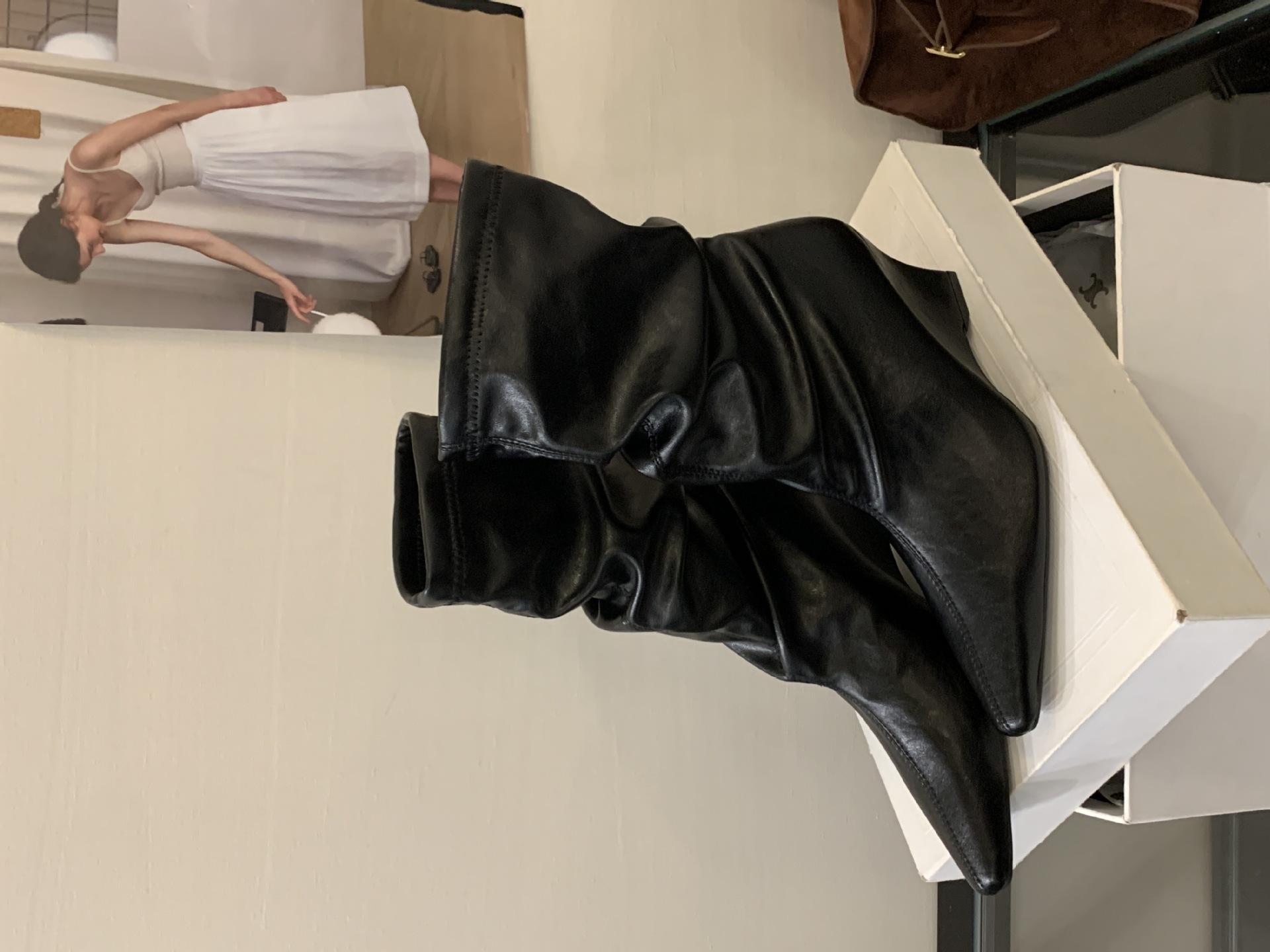 

2025 spring new pointed retro Martin boots design sense pleated pile boots slope heel wide tube boots women 35