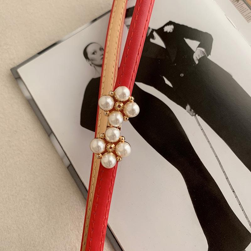 Adjustable Pearl Waist Belt for Women: Thin, Decorative, High-Quality Leather, Perfect for Suits & Coats, Ideal Summer Accessory.
