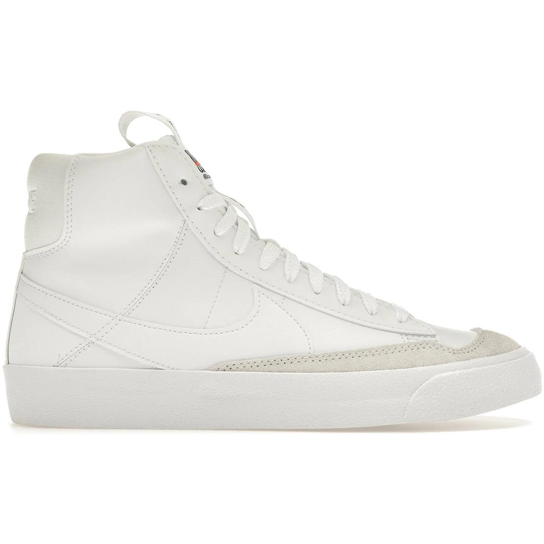 

Кроссовки Nike Blazer Mid 77 SE Белый Белый Черный Белый (GS)(DH8641-102) 28