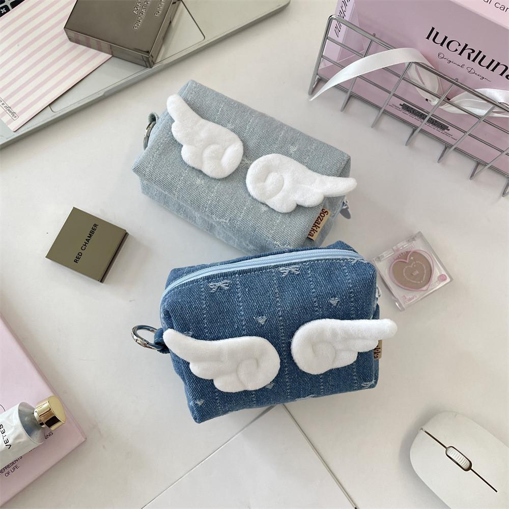 Cotton Candy Makeup Bag With Starry Angel Wing Design For Travel And Storage