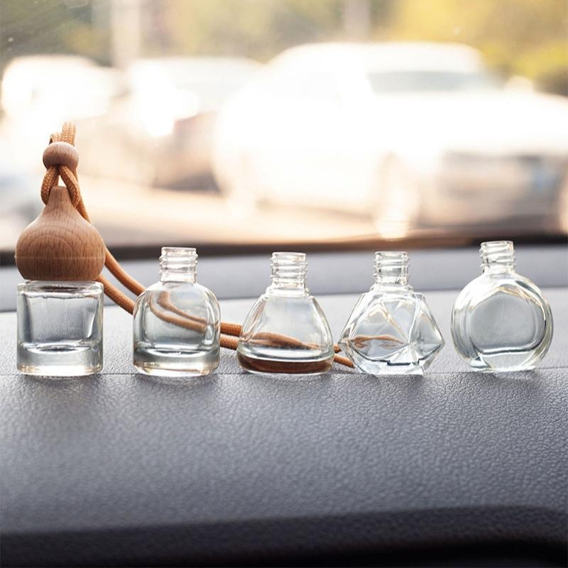 1Pcs Refillable Car Essential Oil Diffuser Bottle Empty Car Air Freshener Pendant Perfume Glass Bottle With Wooden Caps