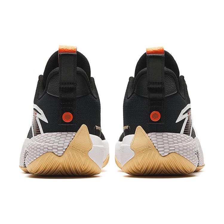 Anta Quick Battle 5 Men Black White Gum 112341113-4