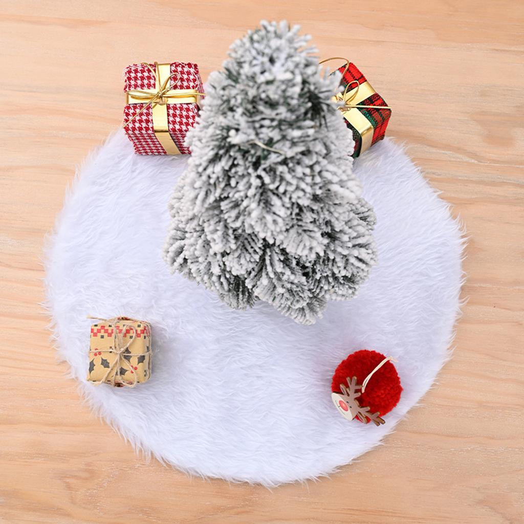 White Mini Xmas Tree Skirt Reusable Comfortable 15 Inch Xmas Tree Skirt Decoration for Living Room Garden
