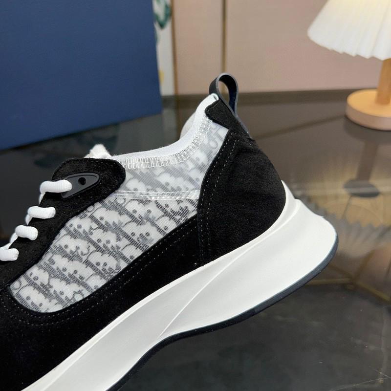 European Style Men's Embroidered Casual Low-Top Sneakers with Thick Sole