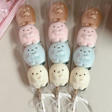 Creatura angolare quattro colori perla rotonda rosa rotondo giallo rotondo blu rotondo marrone rotondo giada a mano bambola di peluche