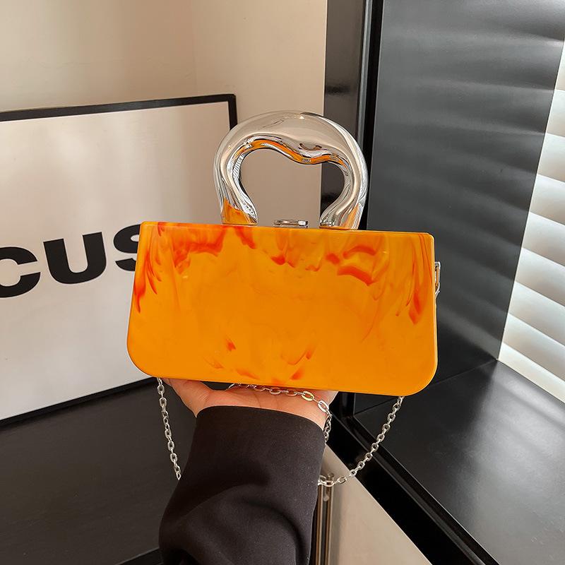 

Acrylic box bag 2025 new European and American candy color portable dinner bag women s chain messenger dinner bag tide рожевий