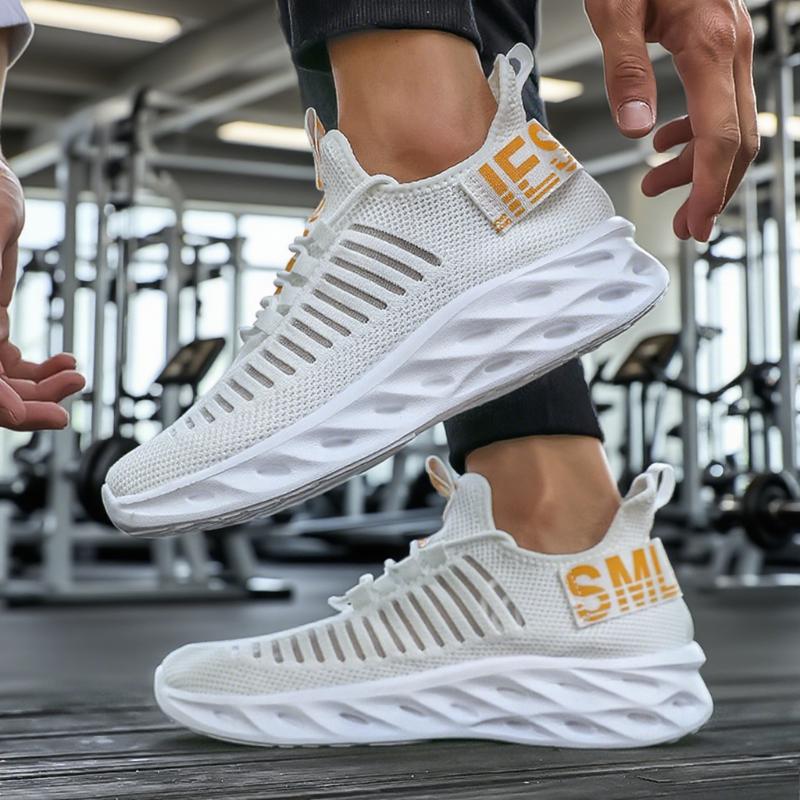 New Arrival Fashionable Sneakers Men Summer Breathable Men's Shoes Lightweight Mesh Casual Sneakers Male Outdoor Tennis Shoes