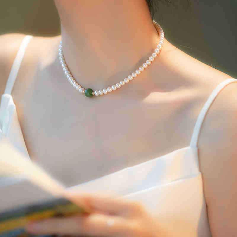 Authentic pearl necklace, light luxury niche sweater chain, versatile and suitable Pearl Necklace