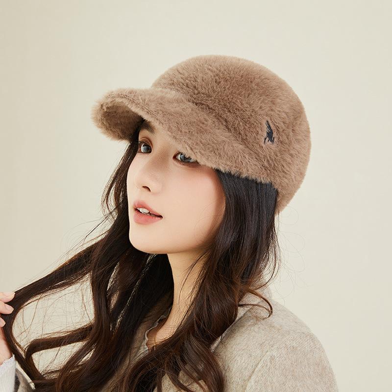 

Модная плюшевая кепка с козырьком Осень-Зима Новая женская однотонная утолщенная теплая шапка Спорт на открытом воздухе Шопинг Универсальная бейсболка One Size