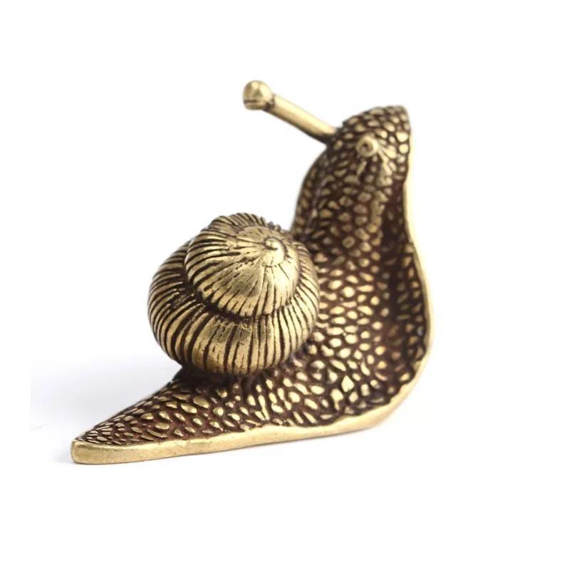 Mini Snail Personality Retro Pure Copper Statue Ornaments Desk Antique Brass Tea Pet Collection Home Decorations for Living Room