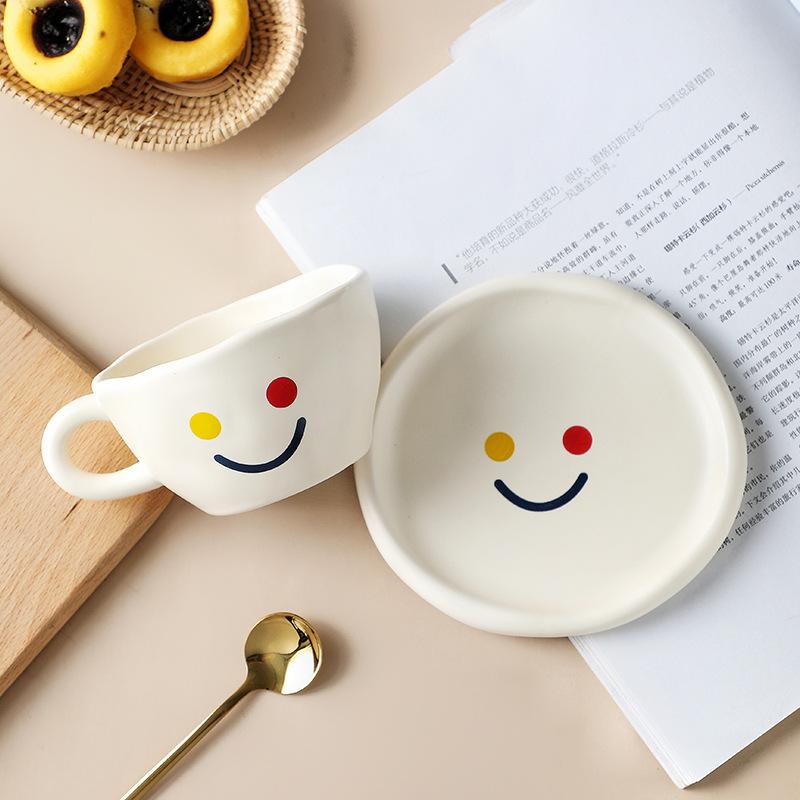 Teacup Creative Ceramic Latte Coffee Cup British Afternoon Smiley Ceramic Flower Water Cup Breakfast Cup Saucer Simple Style
